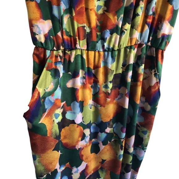 St. John Silk Shift Dress Floral Abstract Color-block Short Sleeve Size 10 - Picture 3 of 13